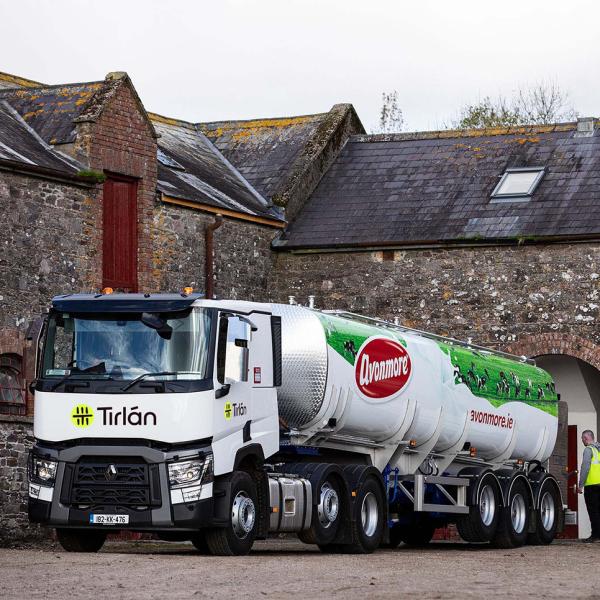 Tirlan truck collecting milk from a family farm