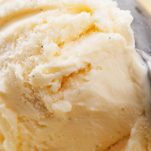 vanilla ice cream scoop